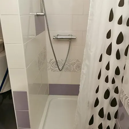 House Toma 펜션 Oklaj