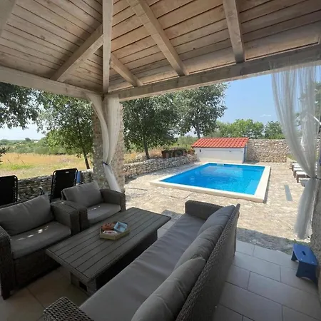 House Toma Holiday home