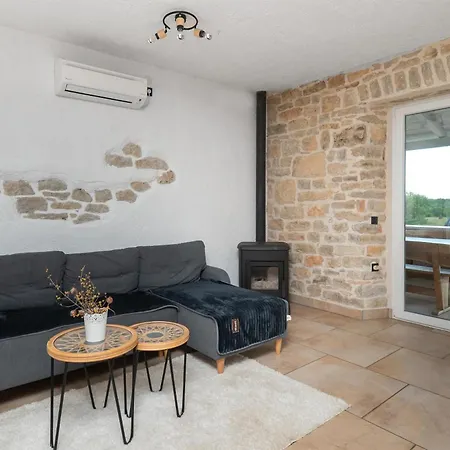 Holiday home House Toma