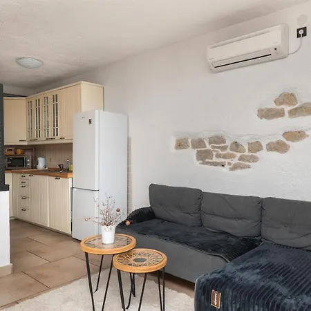 House Toma Holiday home