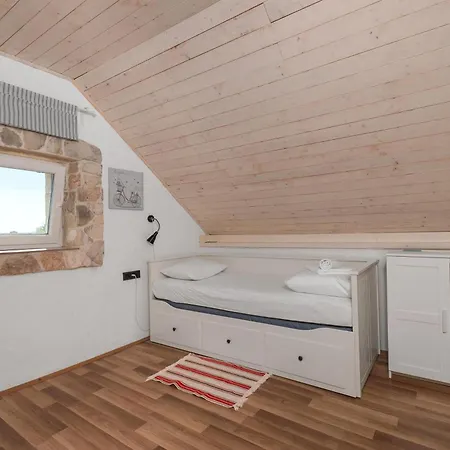 House Toma Holiday home