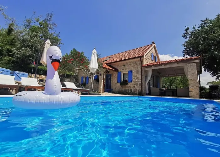 House Toma Vakantiehuis Oklaj